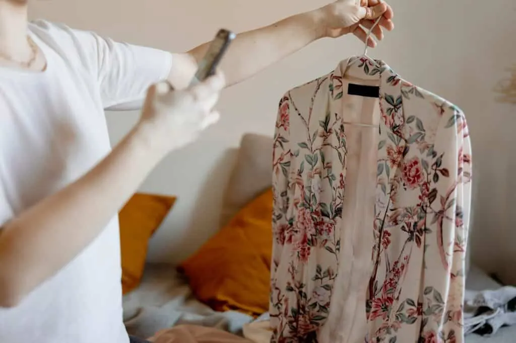Guide pour vendre en ligne : conseils et astuces pour réussir votre boutique en ligne.