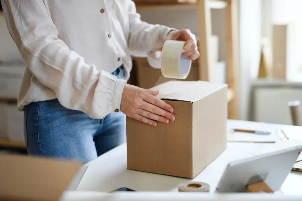 Mode en ligne : habillez-vous avec style grâce au dropshipping !