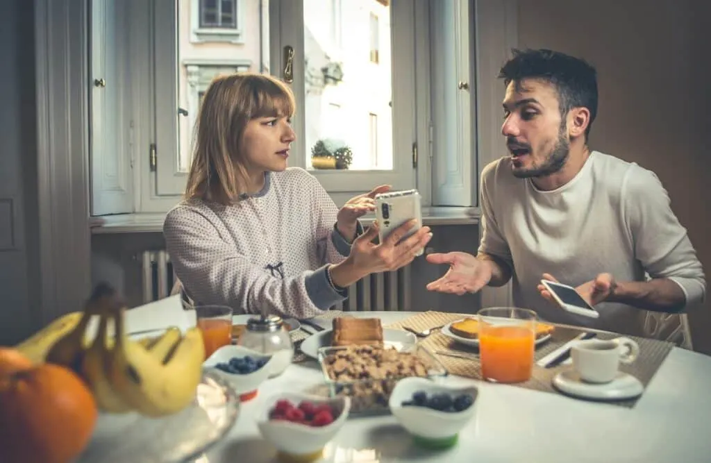 Ajouter preuves sociales sur Shopify : astuces pour optimiser votre boutique en ligne (audience : propriétaires de boutiques en ligne Shopify).